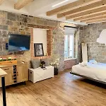 Apartment La Tana Di Alice - Lofts Muggia